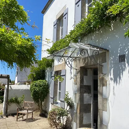 Le Petit Chateau Πανσιόν *